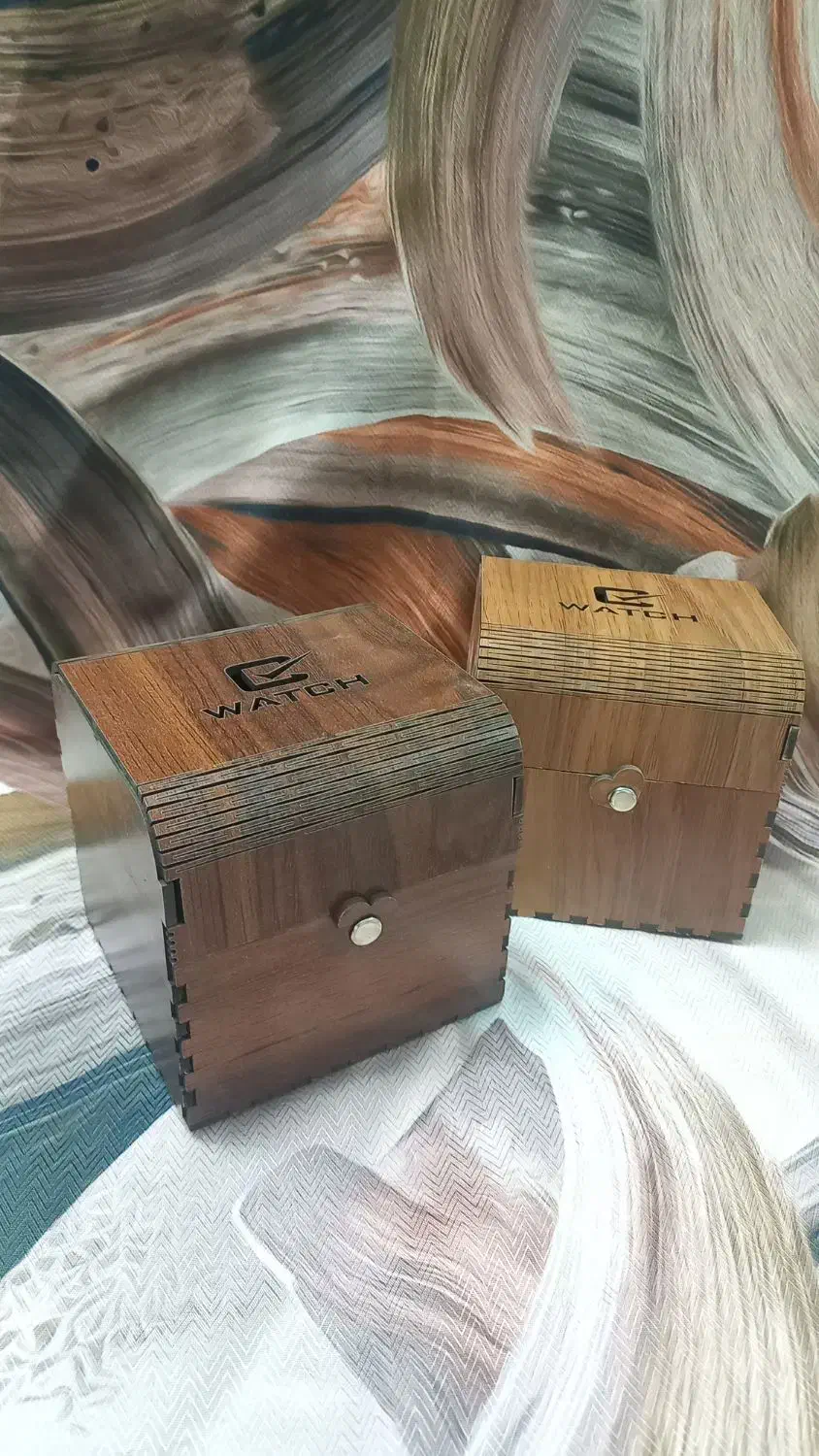 جعبه ساعت ست، نو برای عکاسی و نگهداری ساعت|ساعت|قم, سراجه (۱۵ خرداد)|دیوار