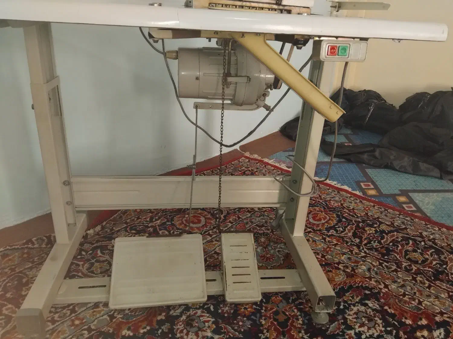 سردوز‌پنج‌نخ|چرخ خیاطی و ریسندگی|مشهد, تلگرد|دیوار