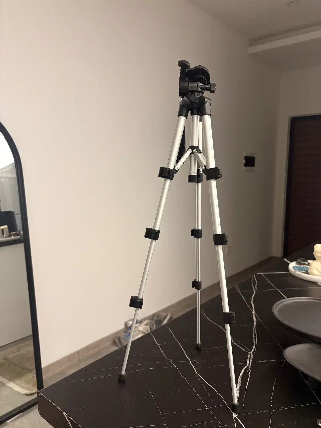 پایه عکاسی|دوربین عکاسی و فیلمبرداری|نوشهر, |دیوار