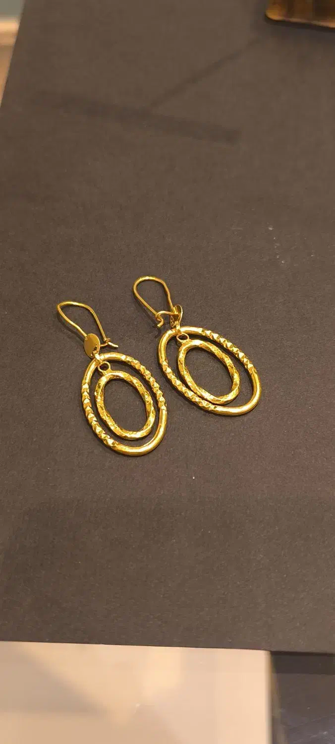 گوشواره آویز|جواهرات|صدرا-فارس, فاز ۱|دیوار