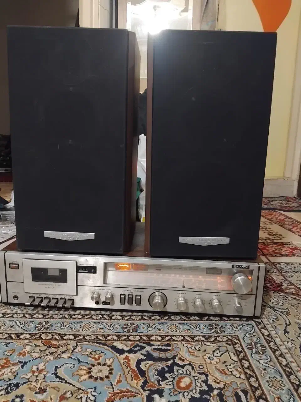 استریو سانیو قدیمی|کلکسیون اشیاء عتیقه|تهران, صادقیه|دیوار