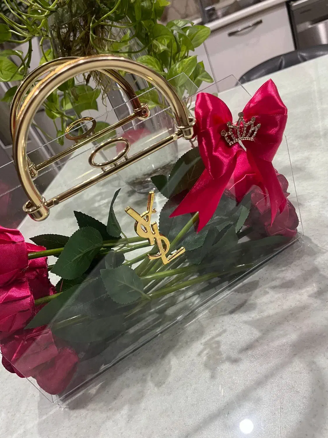 فلاور بگ|گل و گیاه طبیعی|تهران, امام زاده عبدالله|دیوار