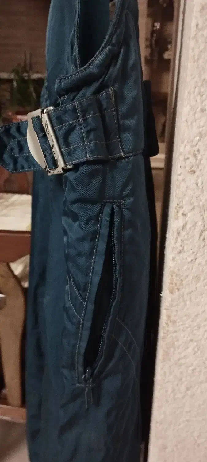 لباس اسکی و موتور سواری در سرما|کوهنوردی و کمپینگ|رشت, پستک|دیوار