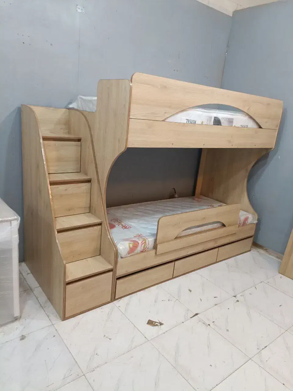 تخت دوطبقه شیک مدل D-075 نما ساده|تخت و سرویس خواب|رشت, جانبازان|دیوار