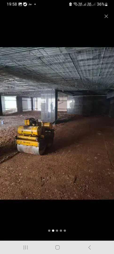 اجاره غلطک کمپکتور با ظرفیت کوبش ۱ تا ۱۰ تن شیراز|ماشین‌آلات صنعتی|شیراز, شهرک بزین|دیوار