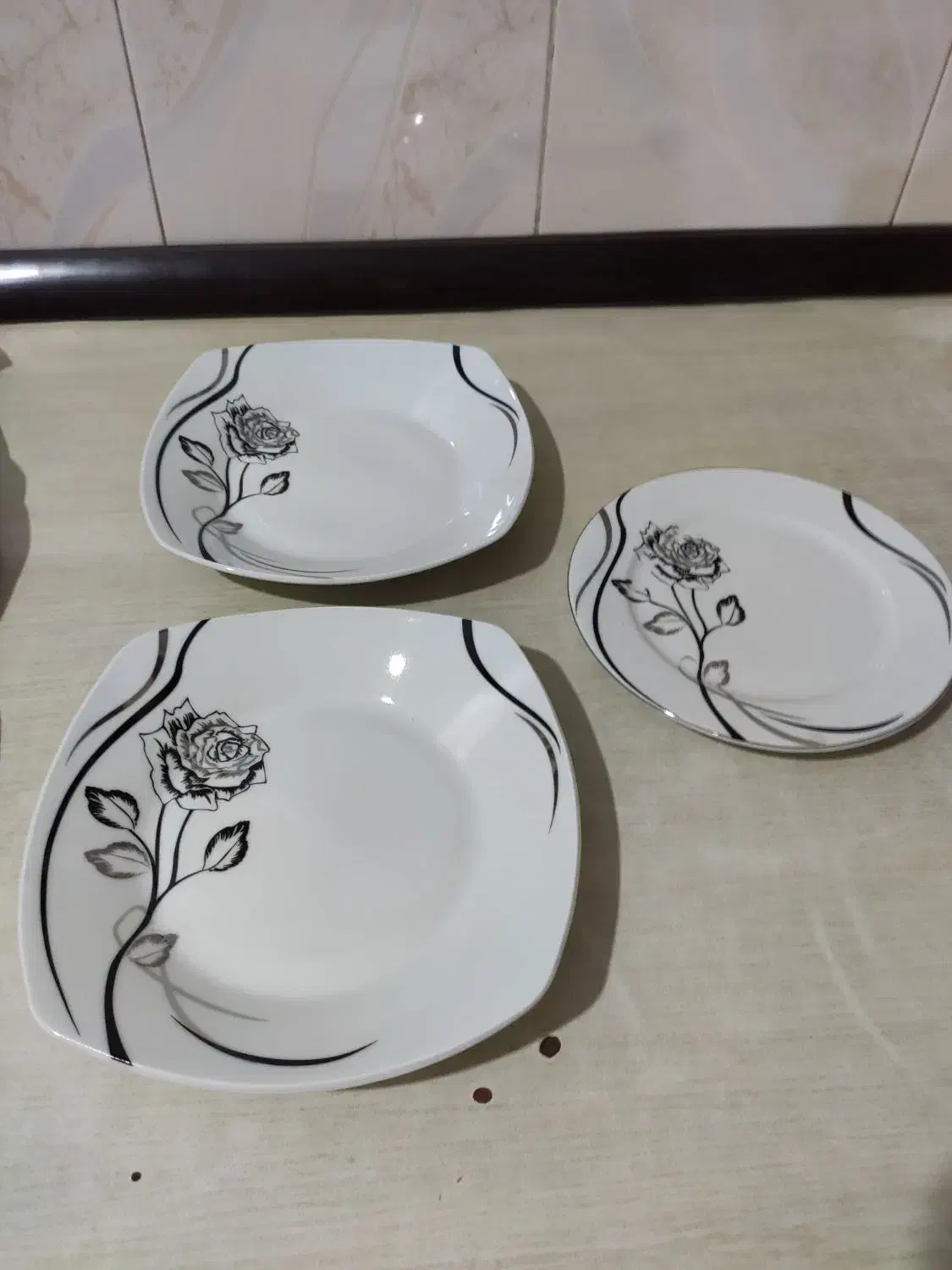 چینی پارس|ظروف سرو و پذیرایی|چابهار, |دیوار