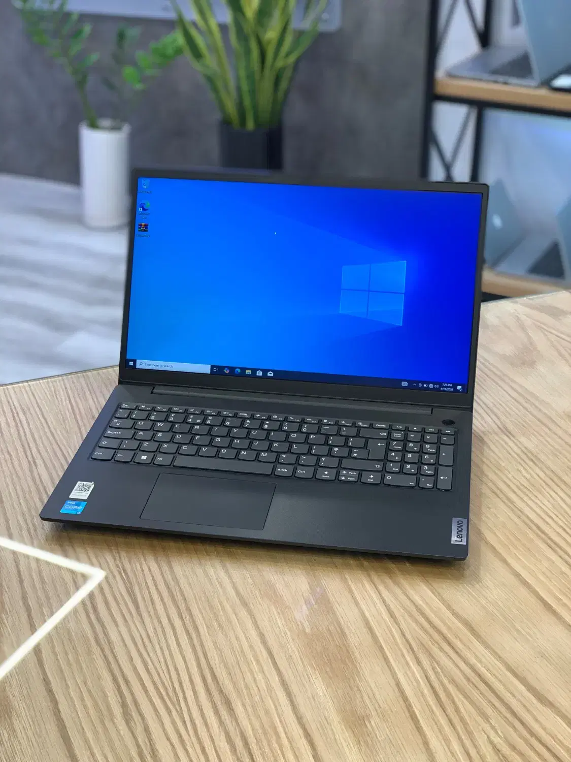 لنوو V15 در حد نو برای برنامه نویسی Lenovo V15|رایانه همراه|مشهد, ارشاد|دیوار