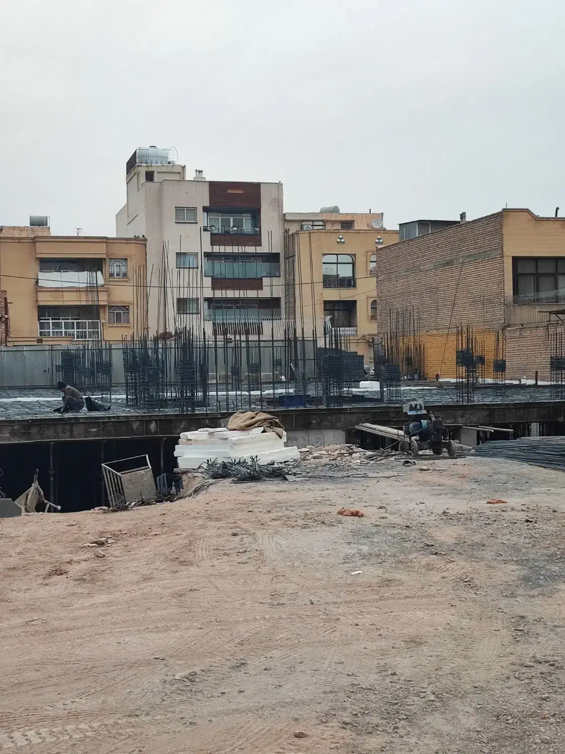 پیشفروش 90 متری بر خیابان آزادی (سه راه ملکشهر)|پیشفروش املاک|اصفهان, رحیمآباد|دیوار