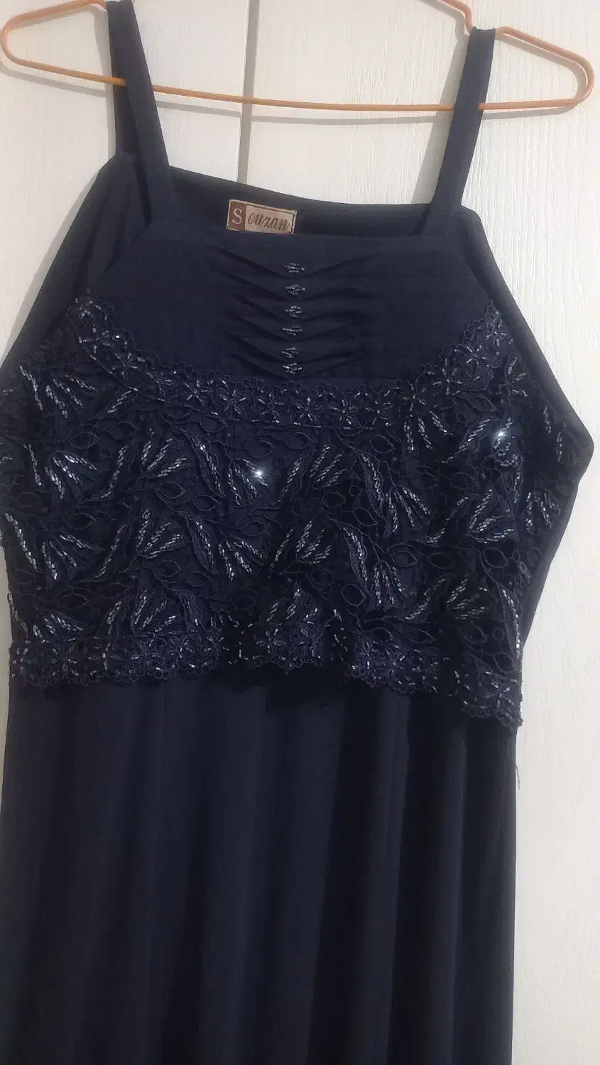 پیراهن مجلسی|لباس|مشکین‌دشت, |دیوار