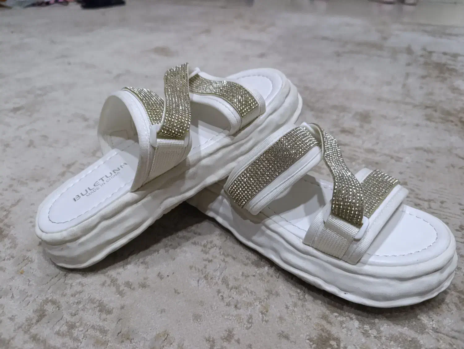 صندل|کیف، کفش، کمربند|گرگان, |دیوار