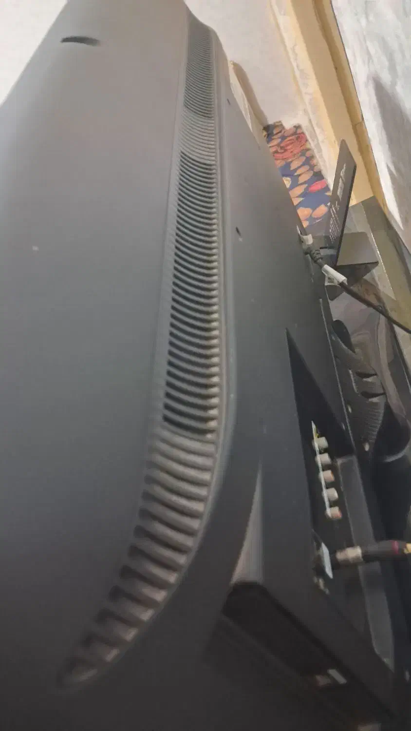 تلوزیون ۳۲ اینچ سامسونگ اصل کره با میز تلوزیون|تلویزیون و پروژکتور|شفت, |دیوار