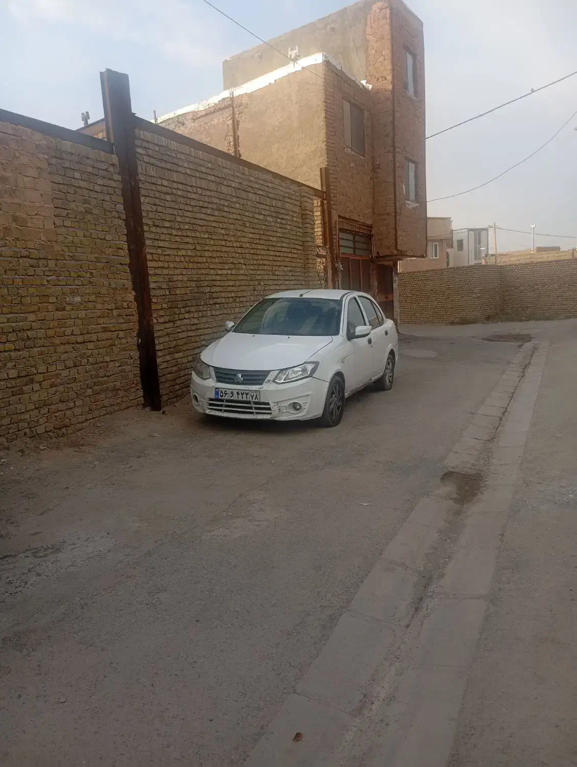 ساینا مدل ۹۸|خودرو سواری و وانت|سبزوار, غرب نیروگاه|دیوار
