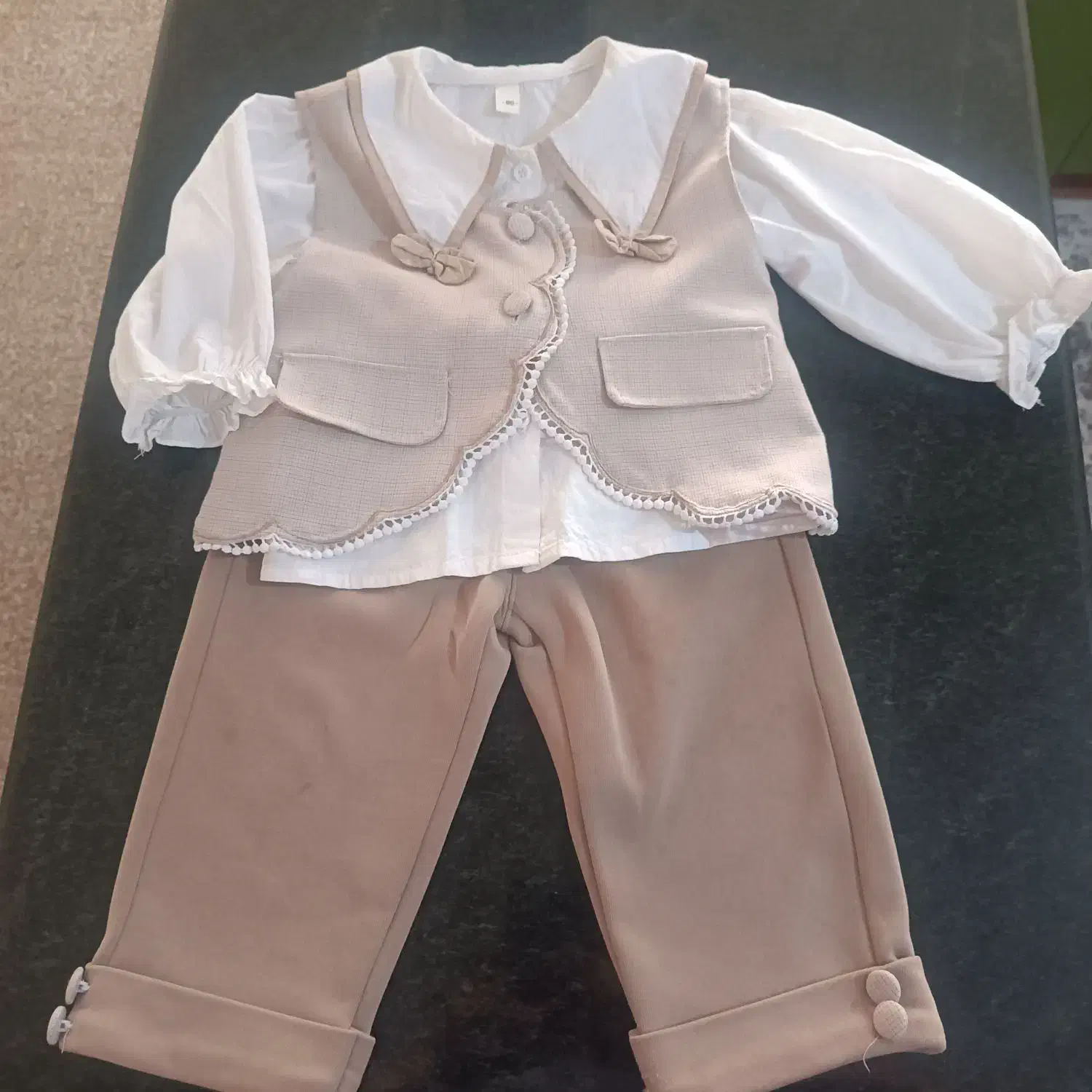 لباس بچه|کفش و لباس بچه|مشهد, سمزقند|دیوار