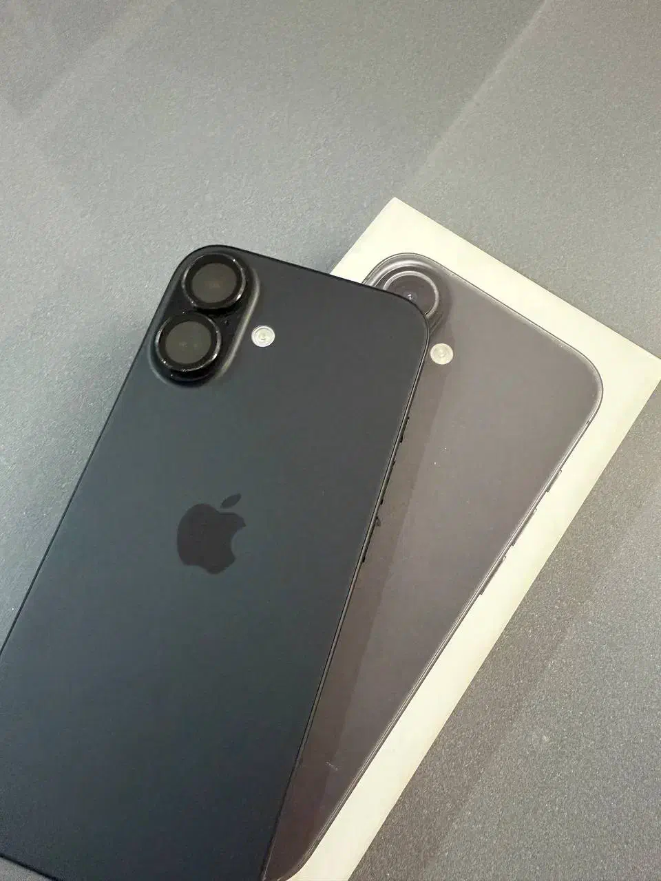 آیفون 16|موبایل|تهران, درختی|دیوار