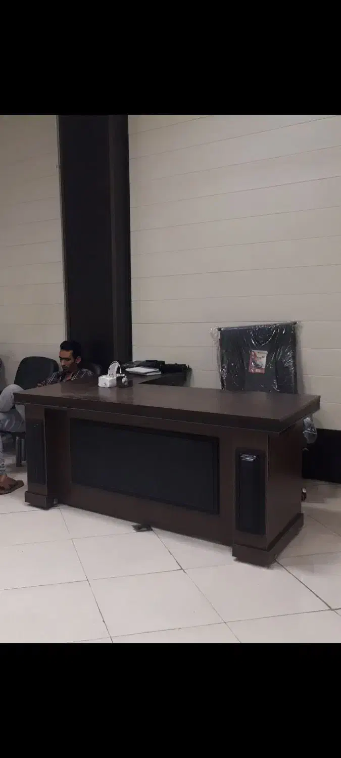 میز مدیریت با صندلی|دفتر کار|گنبد کاووس, |دیوار