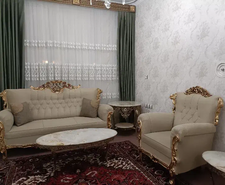 مبل ۸ نفره و میز برنجی|مبلمان خانگی و میز عسلی|تبریز, |دیوار