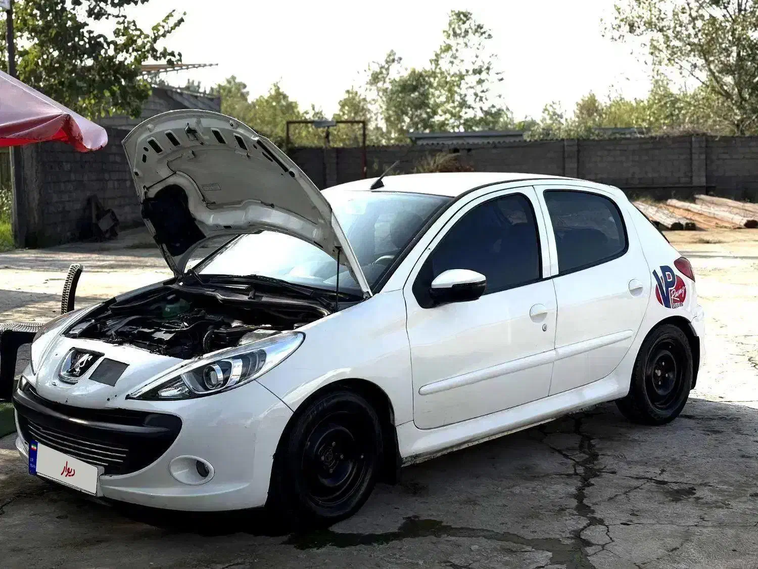 207مدل96دنده ای|خودرو سواری و وانت|بندر انزلی, استادیوم|دیوار