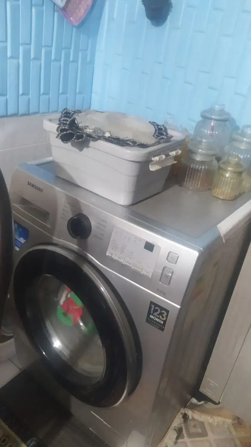ماشین لباسشویی در حد نو|ماشین لباسشویی و خشک‌کن لباس|چابهار, |دیوار