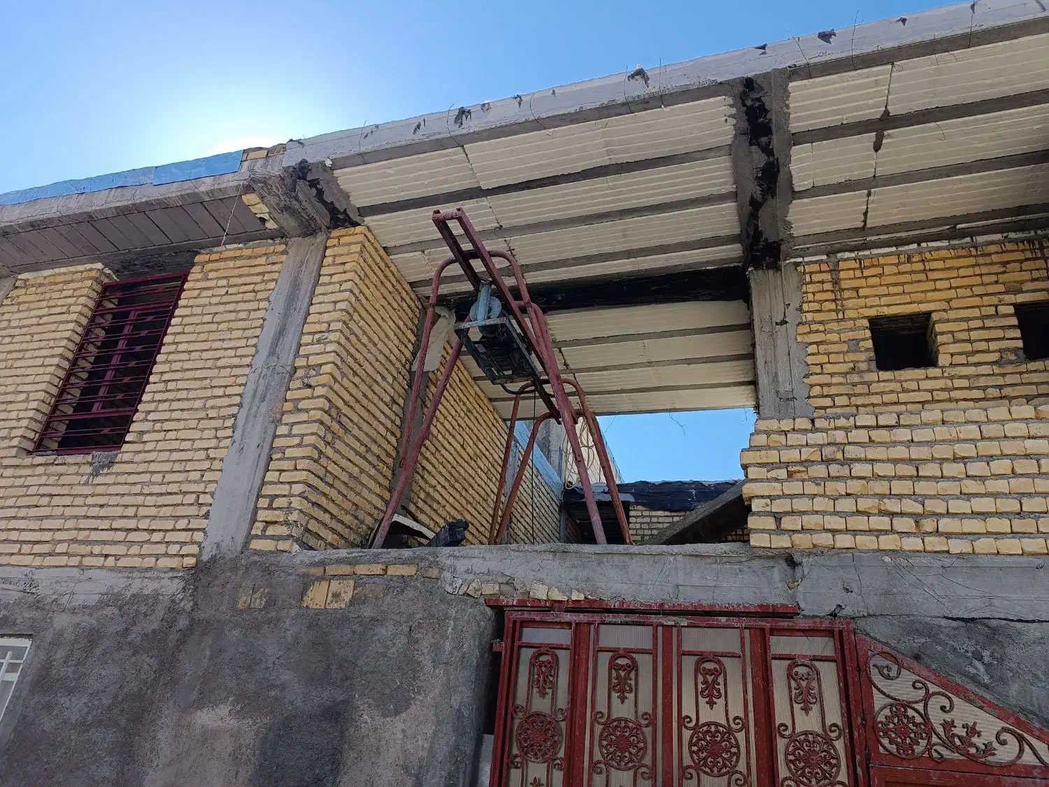 بالابرساختمانی 300کیلویی|ماشین‌آلات صنعتی|یاسوج, |دیوار