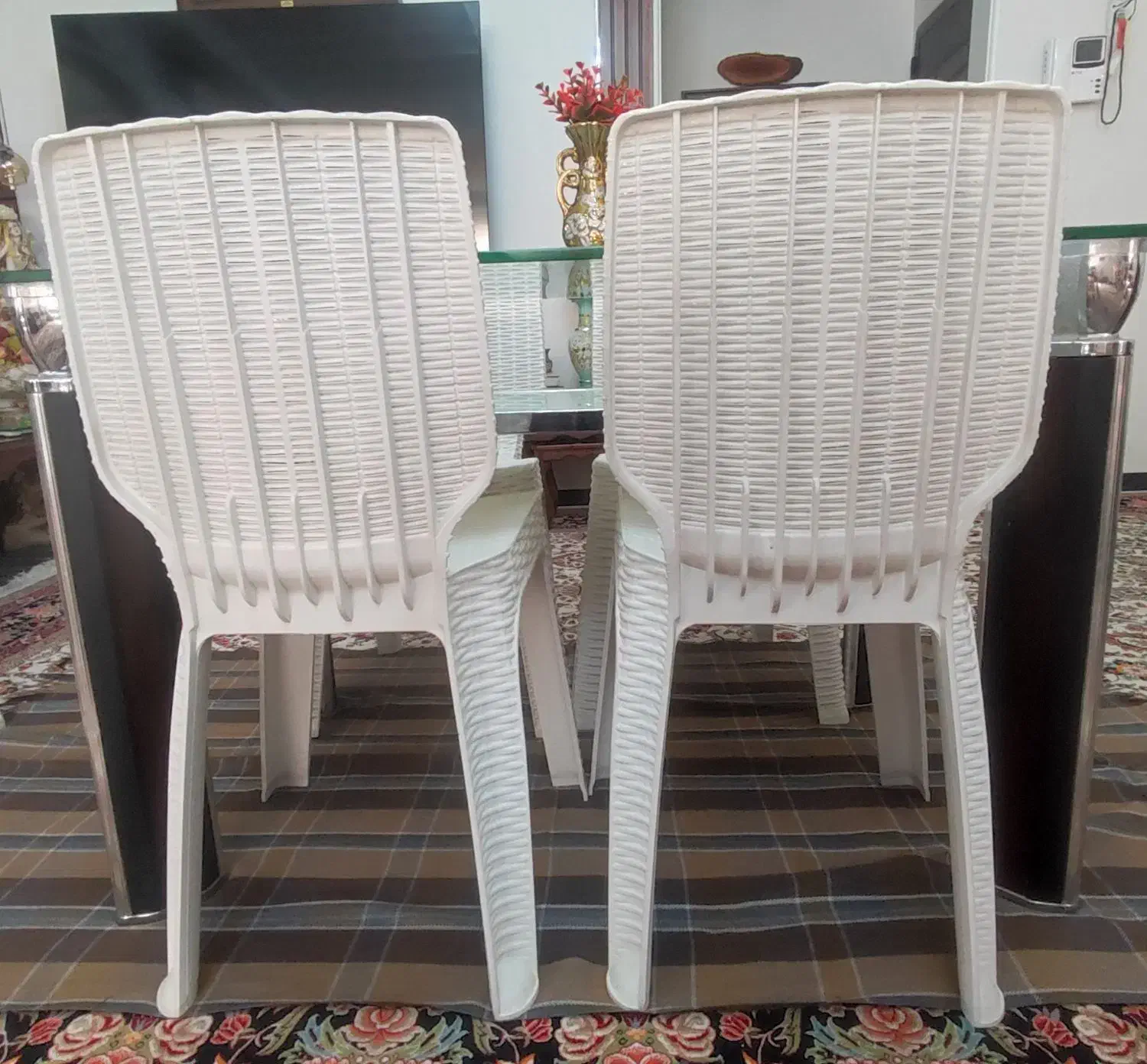 میز 4نفره شیشه ای|میز و صندلی غذاخوری|همدان, |دیوار