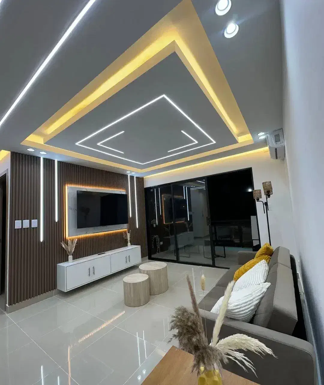 دکوآی نور مرکزپخش پارکت کناف کاغذدیواری گچبری۱۲ماه|خدمات پیشه و مهارت|تبریز, |دیوار