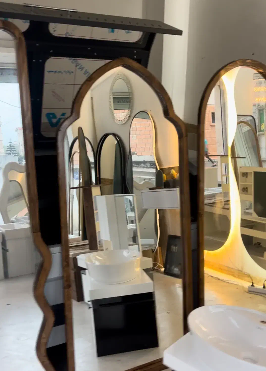 آینه چوبی فرم‌سفارشی مدل گنبدی|آینه|قائم‌شهر, |دیوار