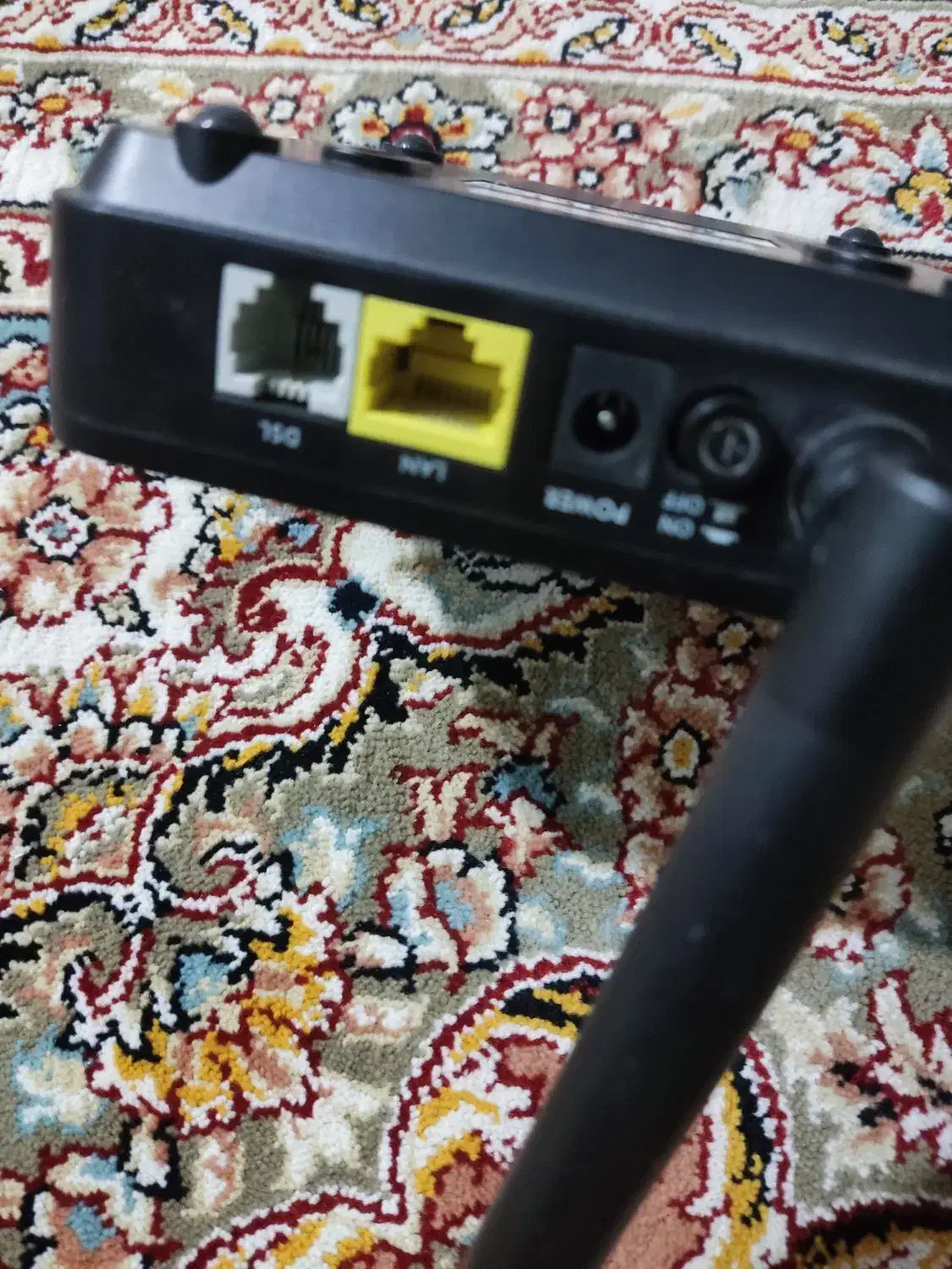 مودم خانگی|مودم و تجهیزات شبکه|کاشان, فاز ۲ ناجی آباد|دیوار