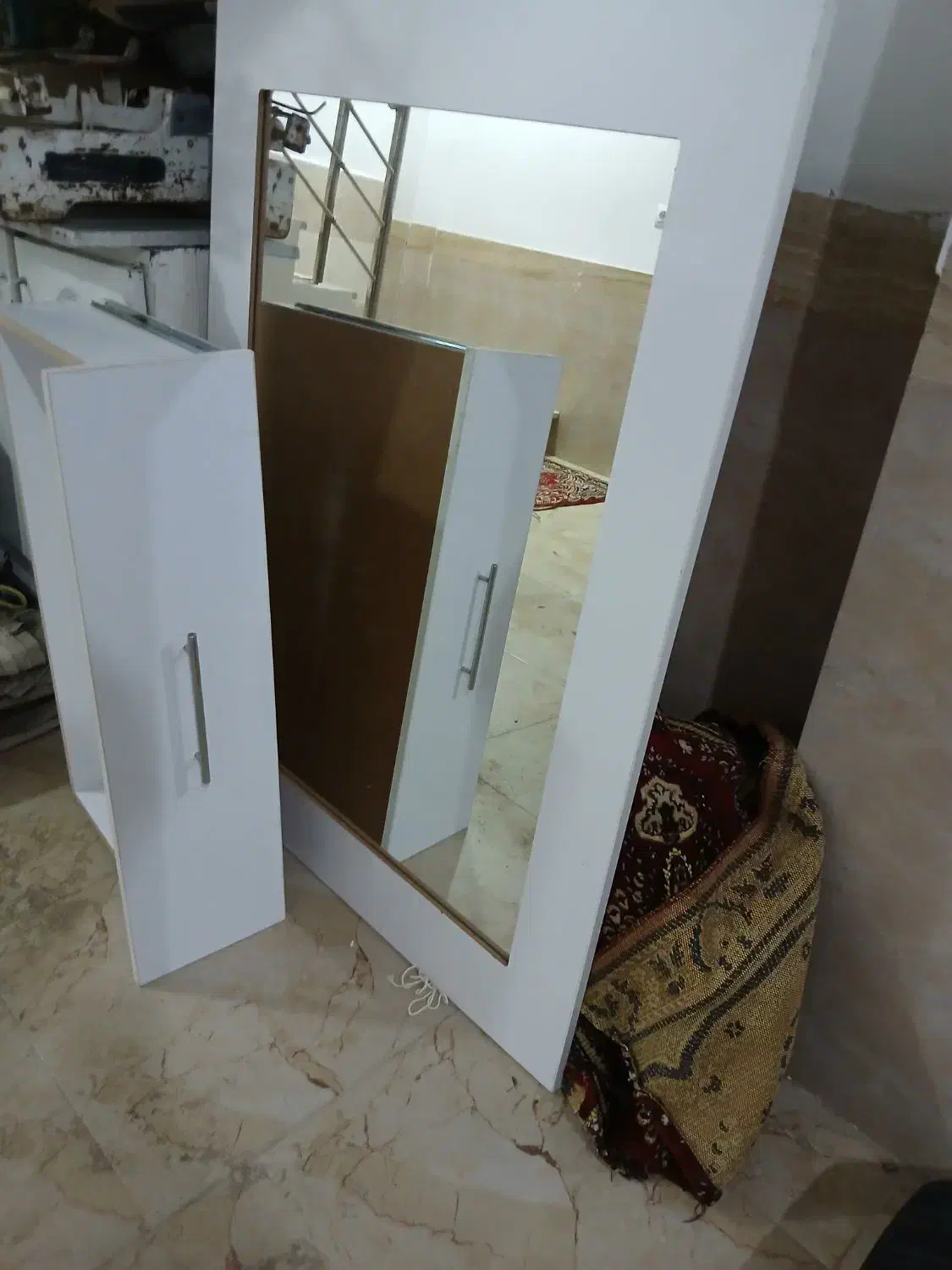 فروشی|آرایشگاه و سالنهای زیبایی|تکاب, |دیوار