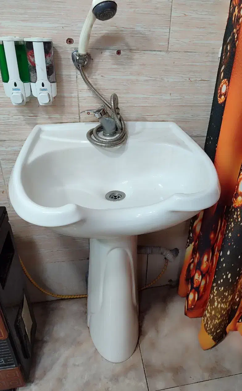 سرشور|آرایشگاه و سالن‌های زیبایی|مشهد, شهید قربانی|دیوار