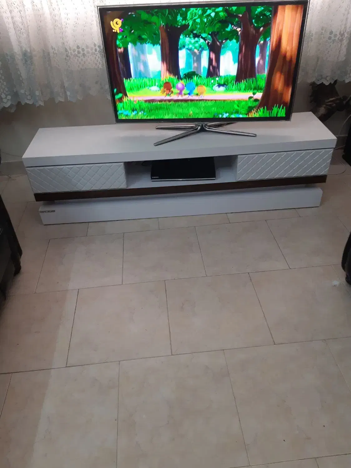 میز تلویزیون وارداتی ضد خش|میز تلویزیون|تهران, حشمتیه|دیوار