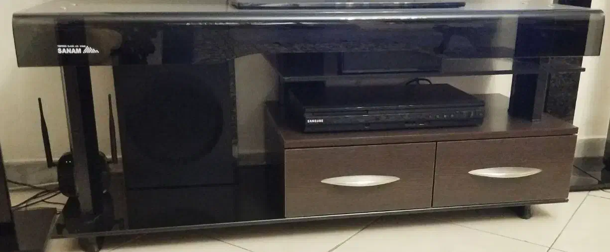 میز تلویزیون شیک و تمیز|میز تلویزیون|تهران, جوادیه تهرانپارس|دیوار