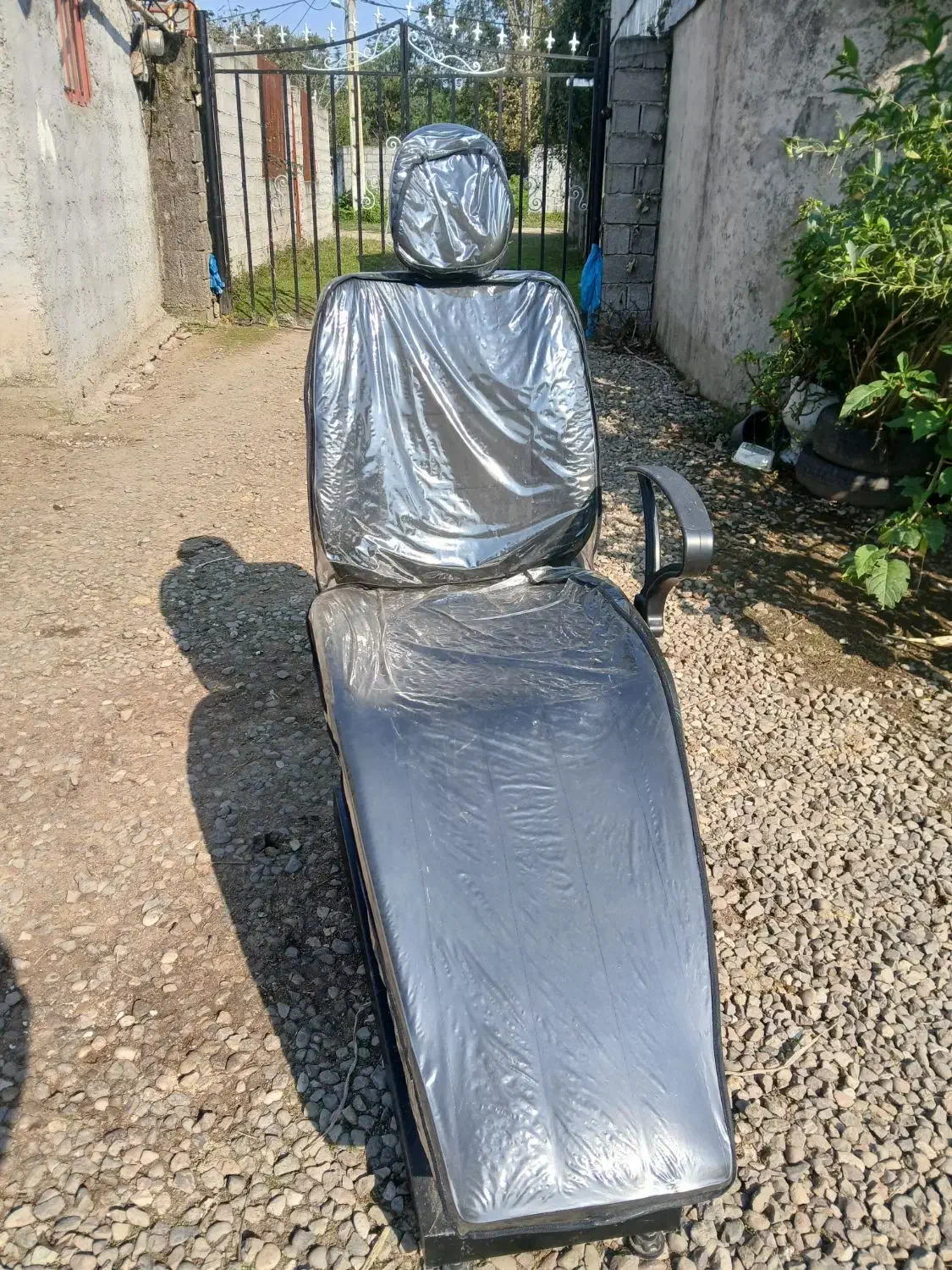 صندلی آرایشگاهی|آرایشگاه و سالن‌های زیبایی|سیاهکل, |دیوار