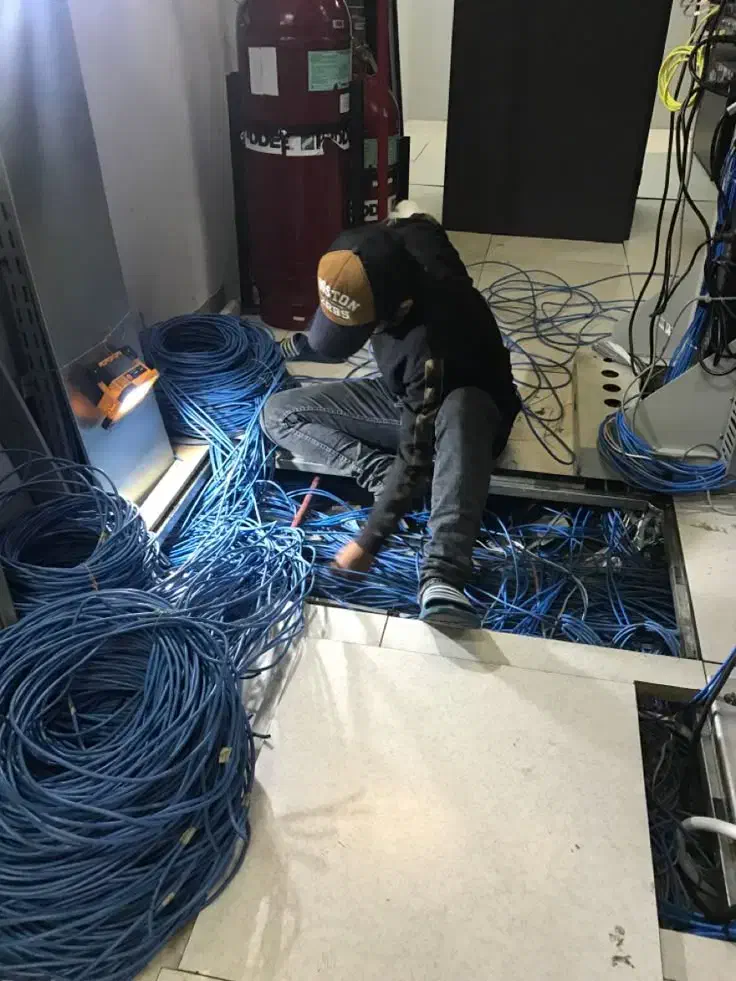 نصب و راه اندازی شبکه و تعمیرات سیستم|خدمات رایانهای و موبایل|تهران, شهرآرا|دیوار