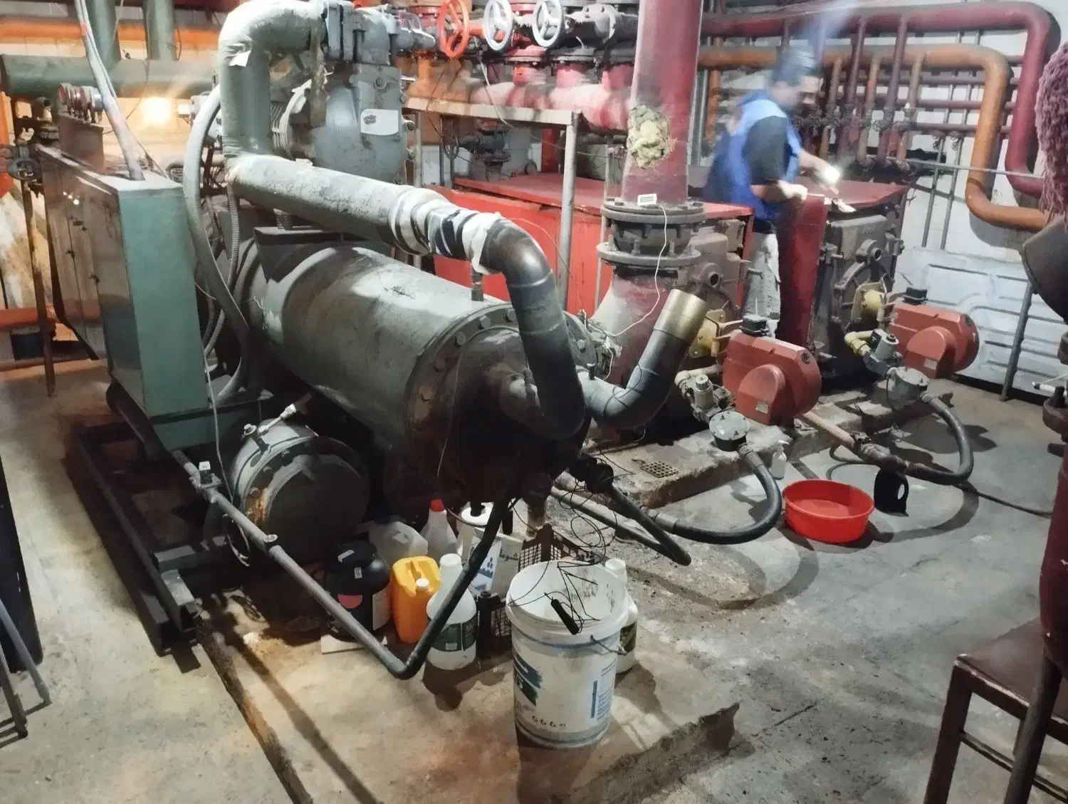 تعمیرات موتورخانه تعویض پره های دیگ چدنی کلکتورها|آبگرمکن، پکیج، شوفاژ|تهران, زعفرانیه|دیوار