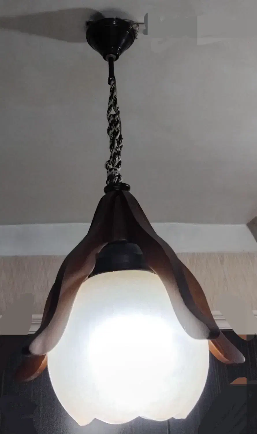 لوستر اشپز خانه بسیار عالی و تمیز با تنظیم ارتفاع|لوستر و چراغ آویز|سمنان, |دیوار