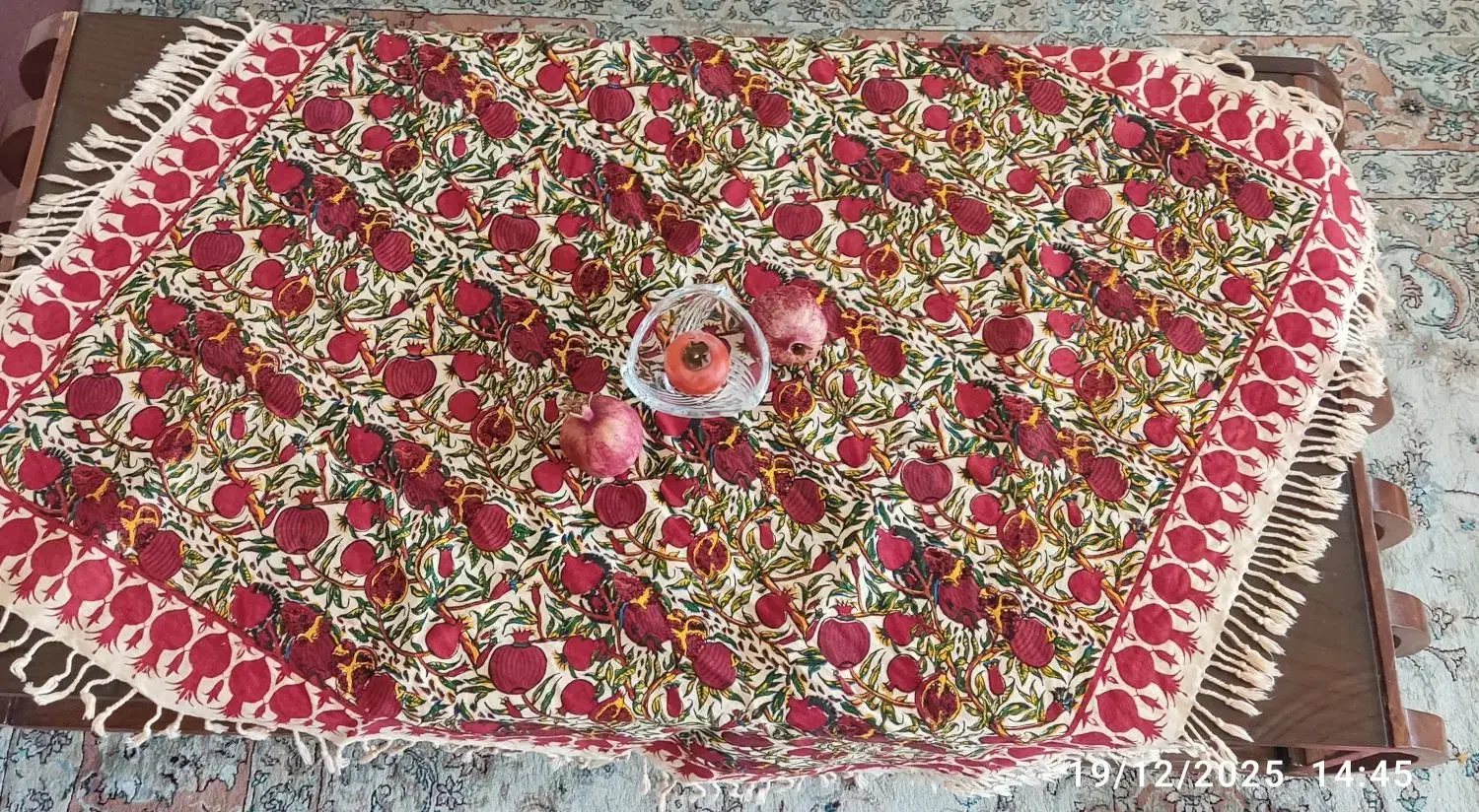 سفره قلمکار طرح انار|سفره، حوله، دستمال آشپزخانه|اصفهان, دستگرده|دیوار