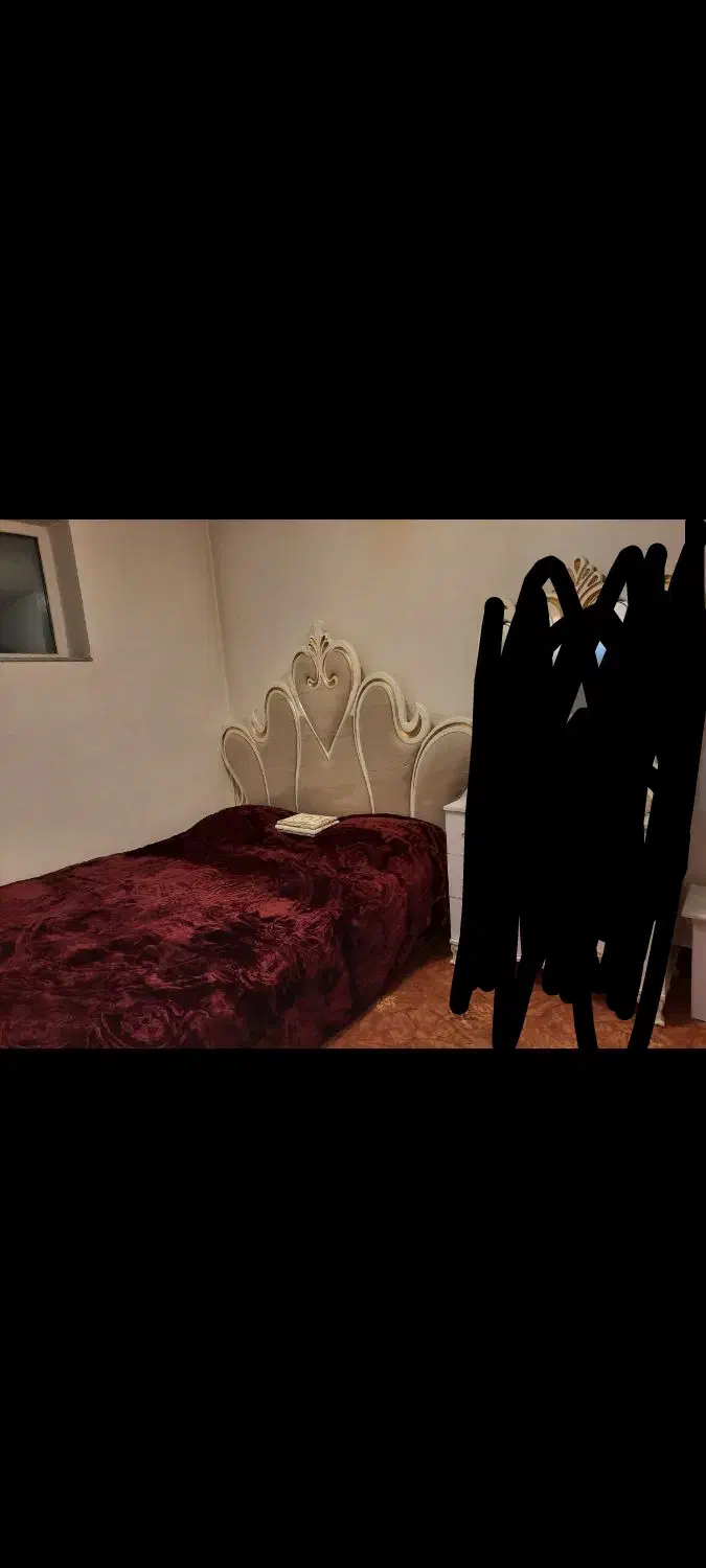 تخت خواب دونفره با تشک ودوعدد پاتختی|تخت و سرویس خواب|مرند, |دیوار