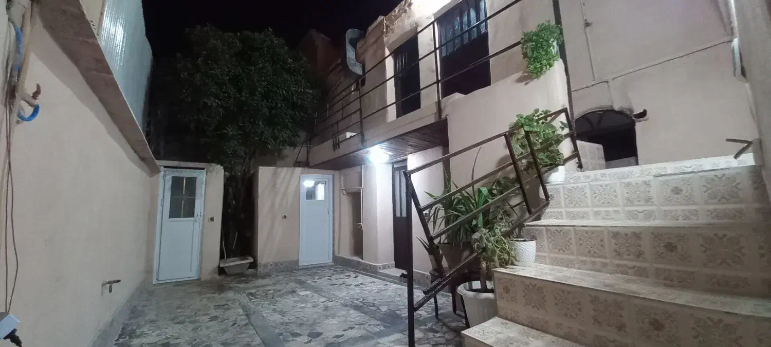 منزل مبله تمیز نزدیک حرم مرکز شهر|اجارهٔ کوتاهمدت آپارتمان و سوئیت|شیراز, شاهچراغ|دیوار