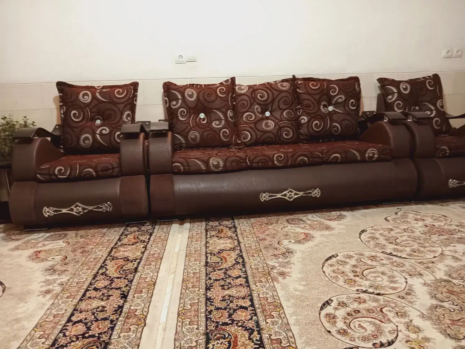 مبلمان 9 نفره|مبلمان خانگی و میز عسلی|اصفهان, منتظرالمهدی|دیوار