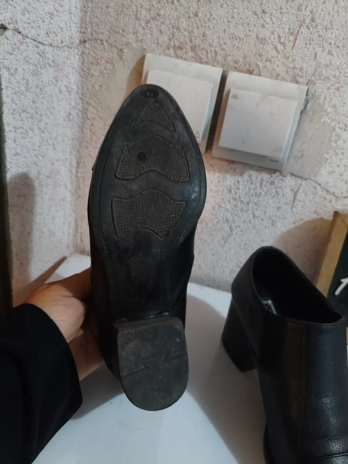 کفش زنانه چرم مشکی|کیف، کفش، کمربند|شیراز, زرهی|دیوار