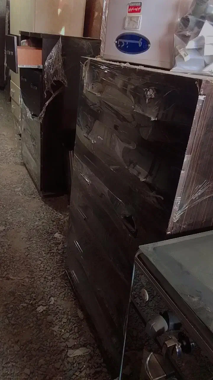 انواع دراور ها و کمدلباس بزرگ و جادار سمساری کوهکن|جاکفشی، کمد، دراور|زابل, |دیوار