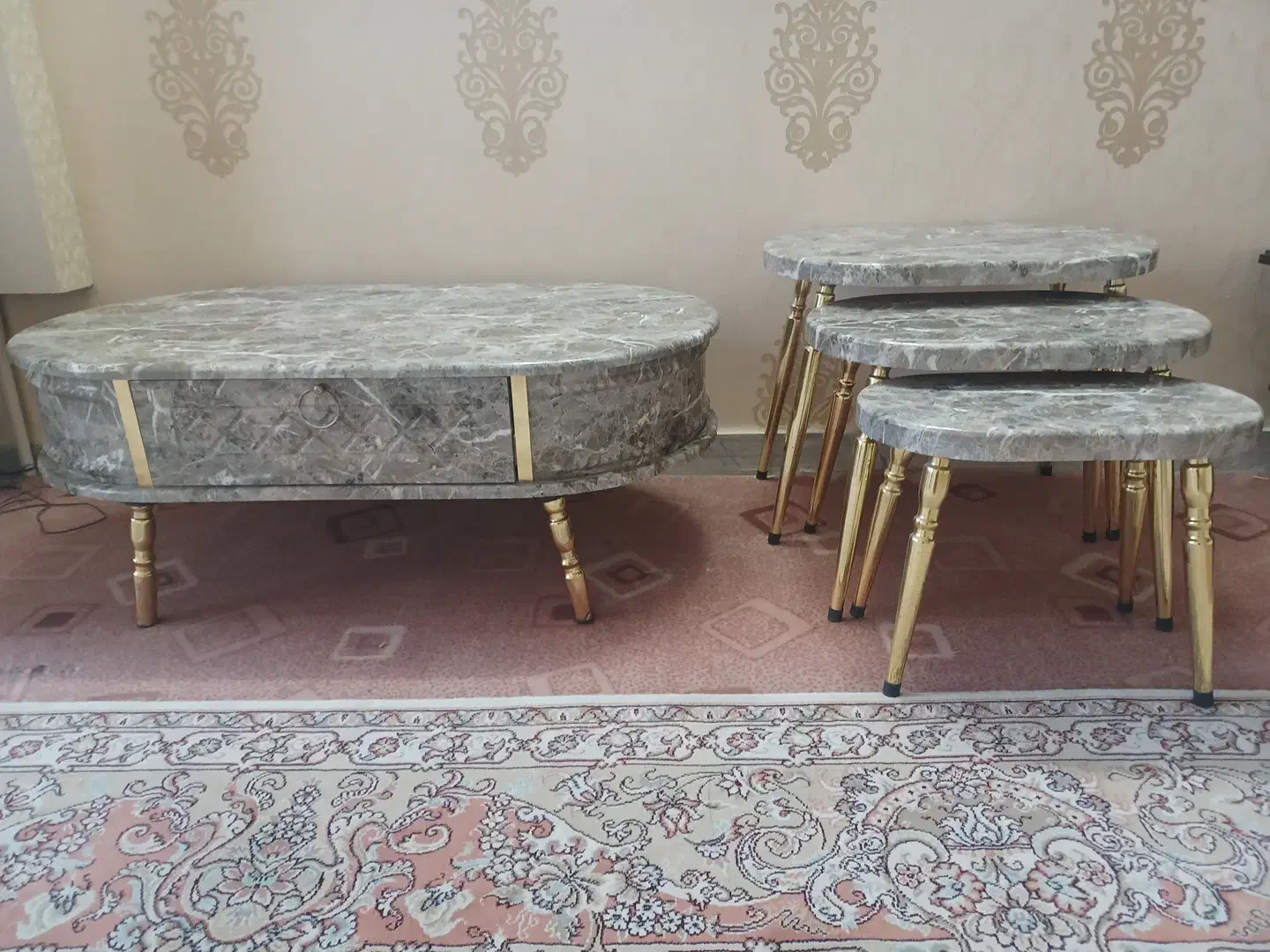 جلو مبلی|مبلمان خانگی و میز عسلی|اصفهان, کوی امیریه|دیوار