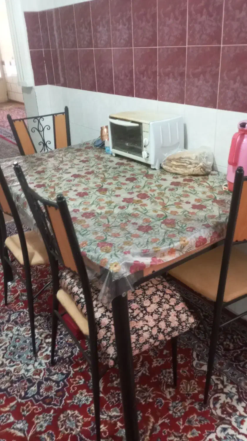 مبلمان 9نفره ومیز نهارخوری 6نفره ومیز تلفن|میز و صندلی غذاخوری|دزفول, |دیوار