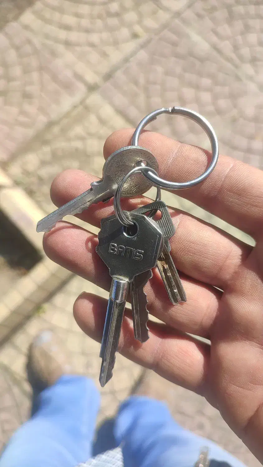 گم شده|اشیا|سنندج, |دیوار