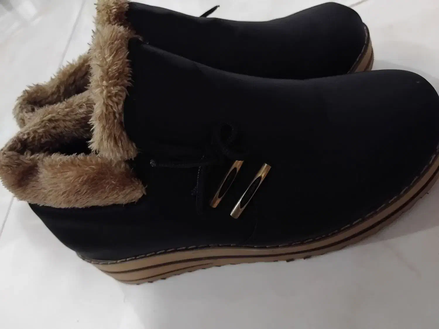 نیم بوت|کیف، کفش، کمربند|لاهیجان, طالقانی|دیوار