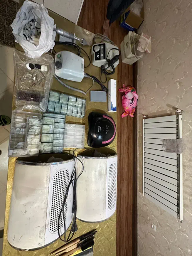 وسایل کاشت ناخن|آرایشی، بهداشتی، درمانی|تهران, چوب تراش|دیوار