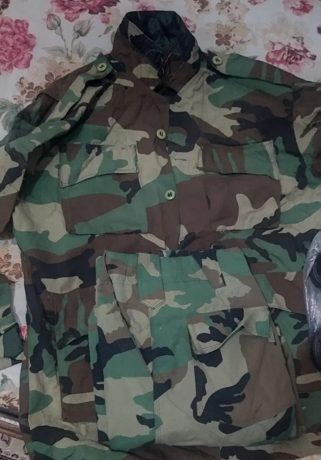 لباس نظامی و پوتین سربازی|لباس|شیراز, عادل آباد|دیوار