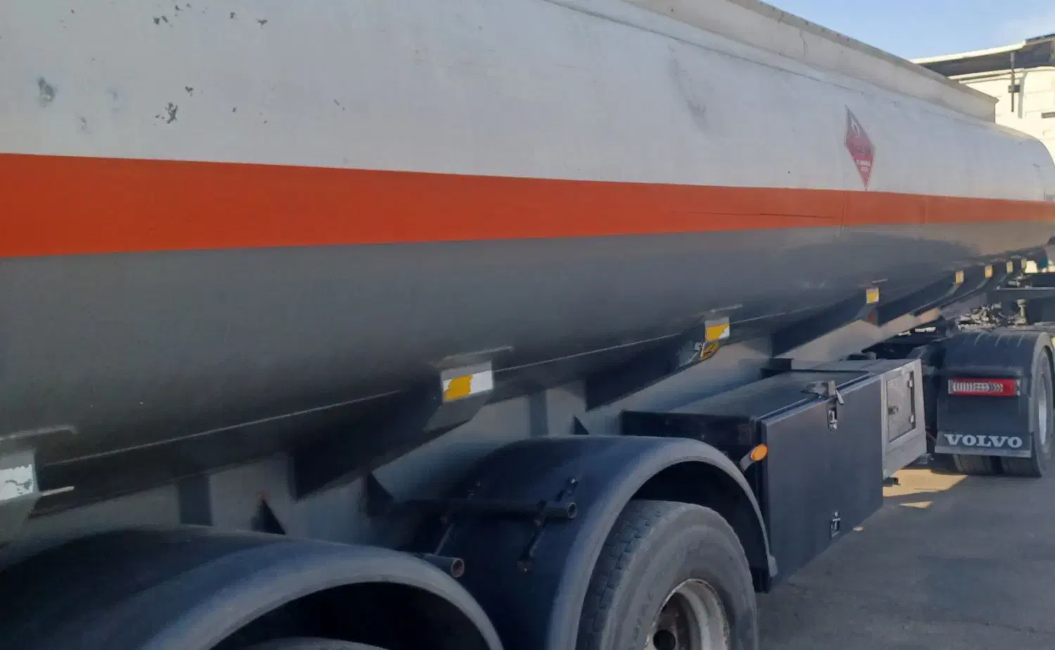 تانکر دومحور ماموت۳۳ هزار|خودرو سنگین|بندر ماهشهر, |دیوار