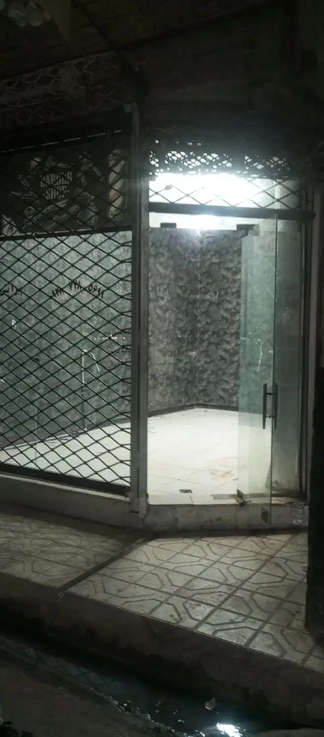 مغازه اجاره ای|اجارهٔ مغازه و غرفه|مشهد, شهید قربانی|دیوار