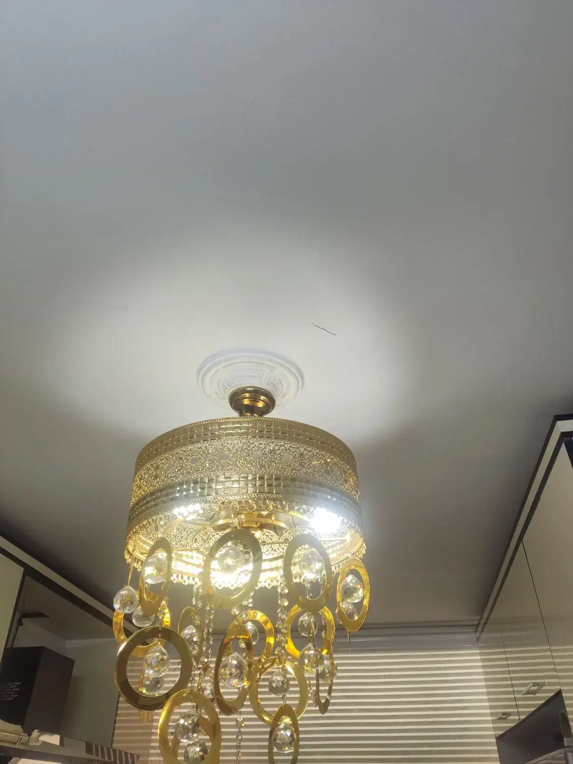 لوستر|لوستر و چراغ آویز|اسلام‌شهر, شهرک واوان|دیوار